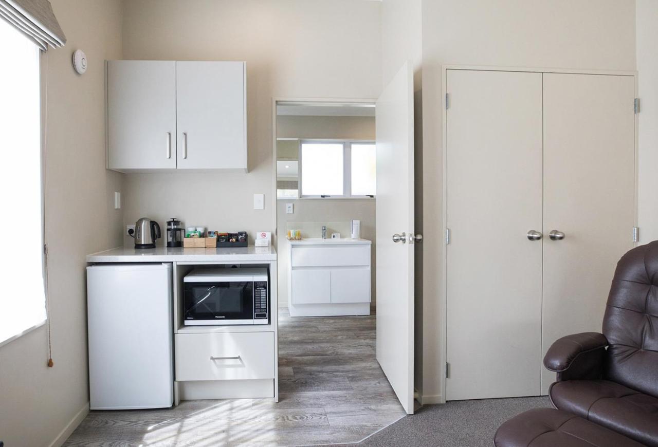 Colonial Court Motor Inn Tauranga Zewnętrze zdjęcie