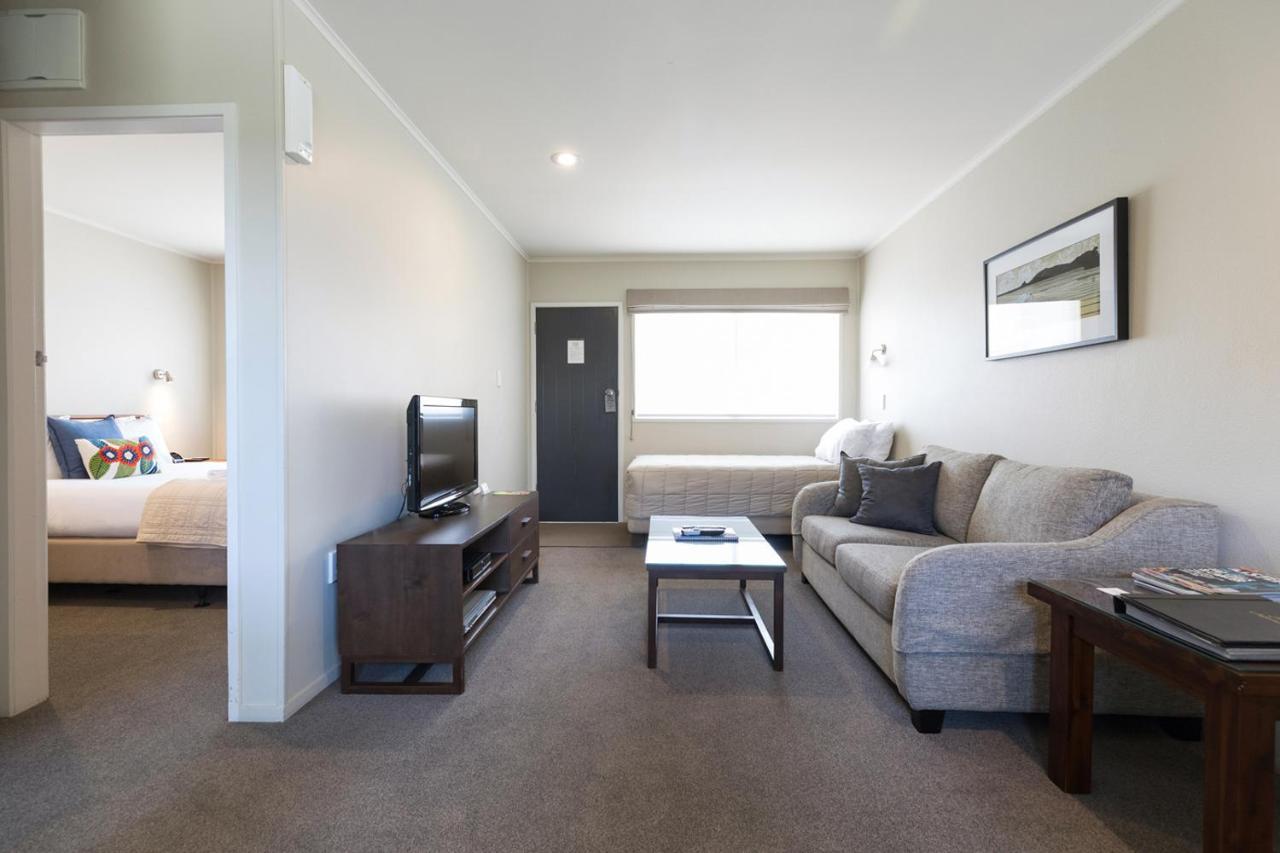 Colonial Court Motor Inn Tauranga Zewnętrze zdjęcie
